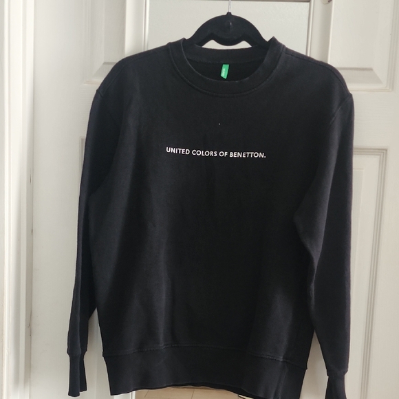 United Colors Of Benetton Other - Vintage 90s Unisex United Colors of Benetton Classic Black Crewneck Sweater